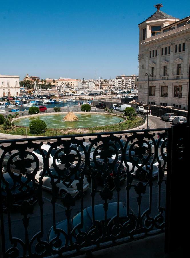 Ortigia Exclusive Apartment Syracuse Eksteriør bilde